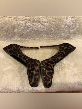 Enzo Angiolini Leopard Print Stiletto Heels 6.5 M